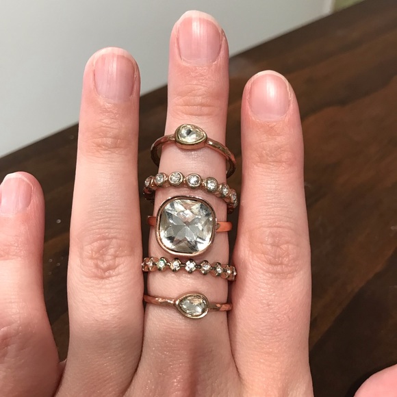 5 For $20 🥳 Rose Gold 5 Ring Set - Picture 3 of 5